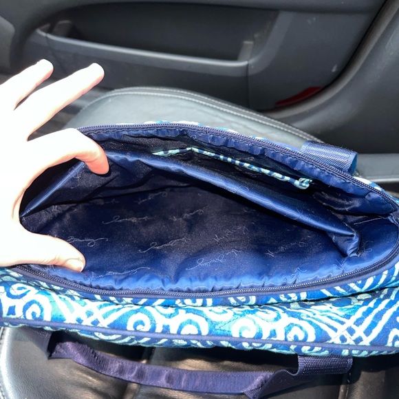 Vera Bradley medium duffle bag - Picture 11 of 12